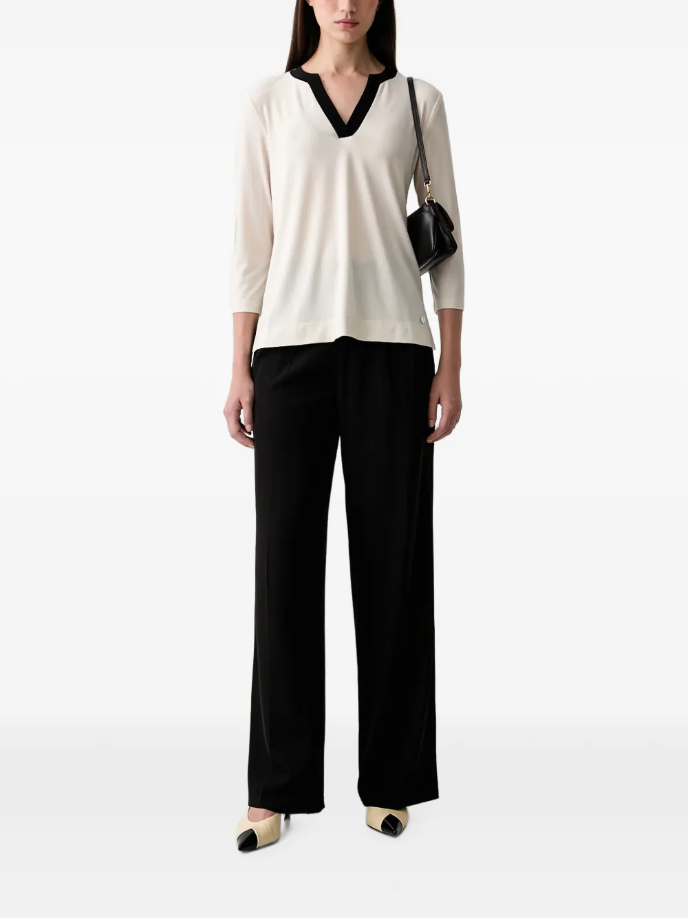 Joseph Ribkoff Top met contrasterende afwerking en cropped mouwen Beige