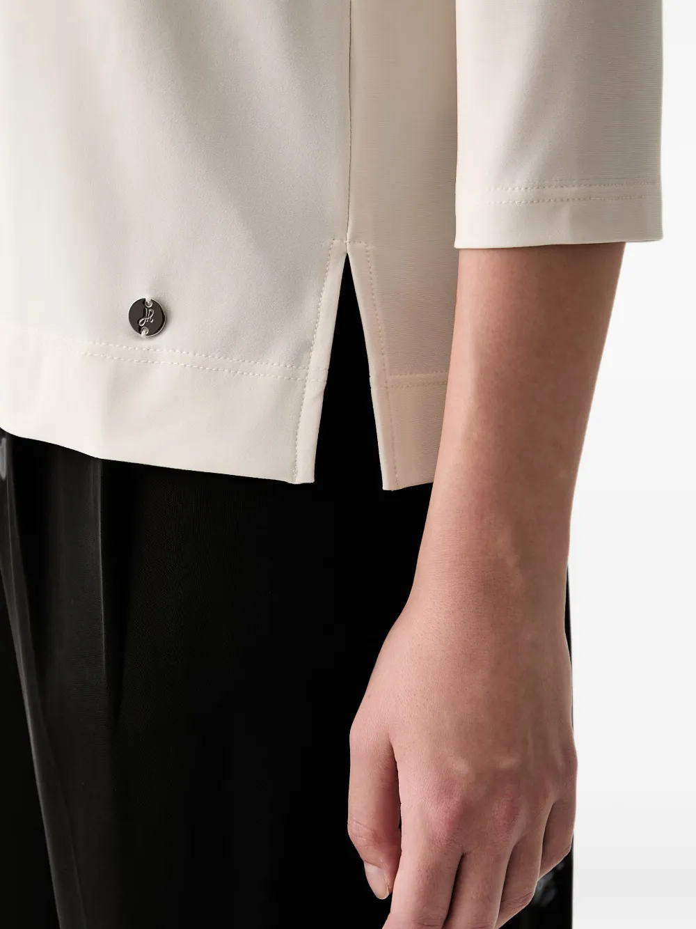 Joseph Ribkoff Top met contrasterende afwerking en cropped mouwen Beige