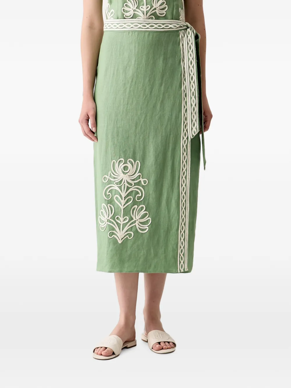 Hoss Intropia Renata. embroidered midi skirt - Verde
