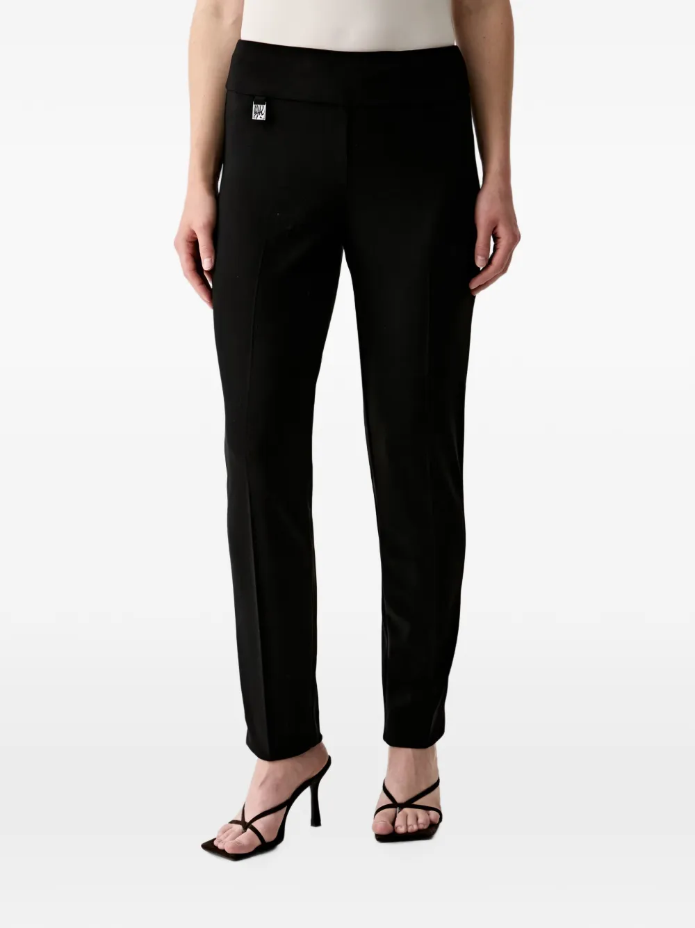 Joseph Ribkoff logo-plaque pressed-crease trousers - Schwarz
