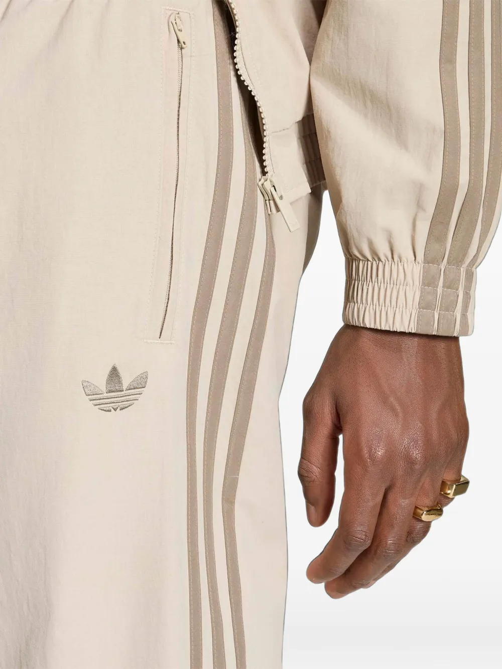 adidas Firebird trainingsbroek met zijstreep Beige