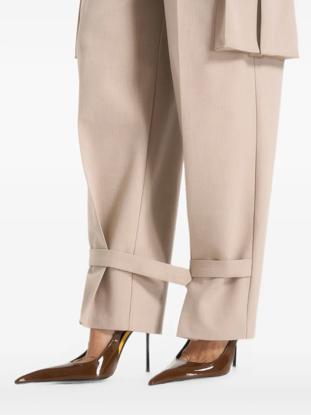 Manière De Voir Danielle getailleerde cargobroek met plooien Beige