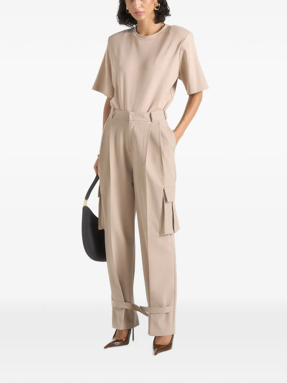 Manière De Voir Danielle getailleerde cargobroek met plooien Beige