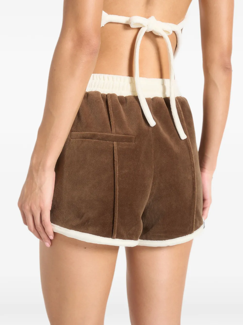 Manière De Voir Bettie fluwelen mini-shorts met contrasterend effect Bruin