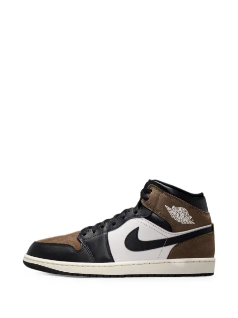 Jordan Air Jordan 1 Mid sneakers