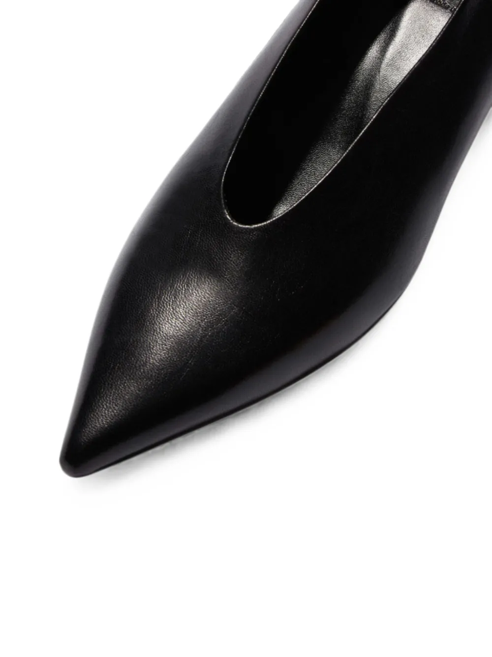 Aeyde Clara pointed-toe kitten-heel pumps Zwart