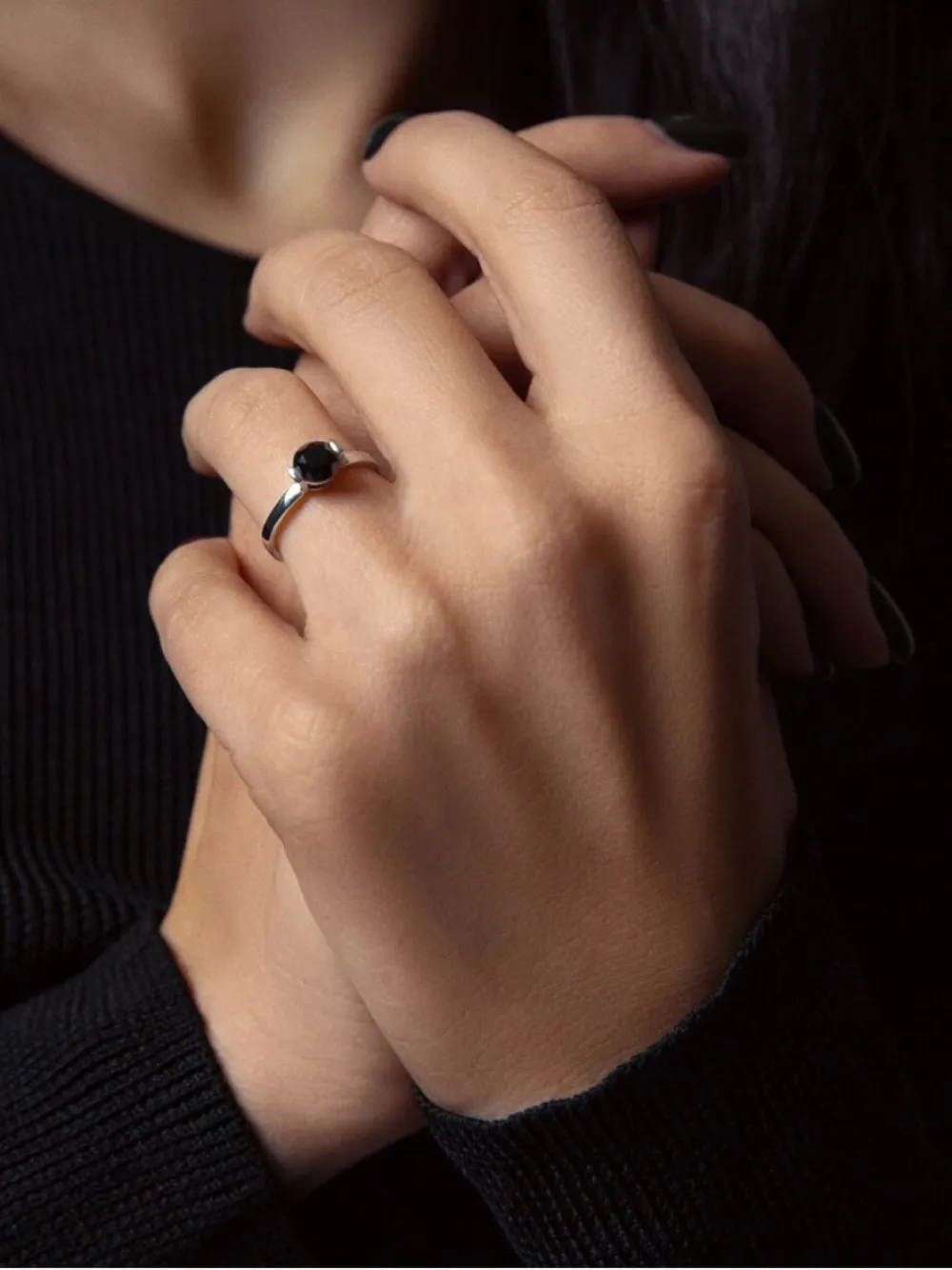 SOLO for diamonds x Yulia Kusher round-cut diamond-embellished ring - Argento