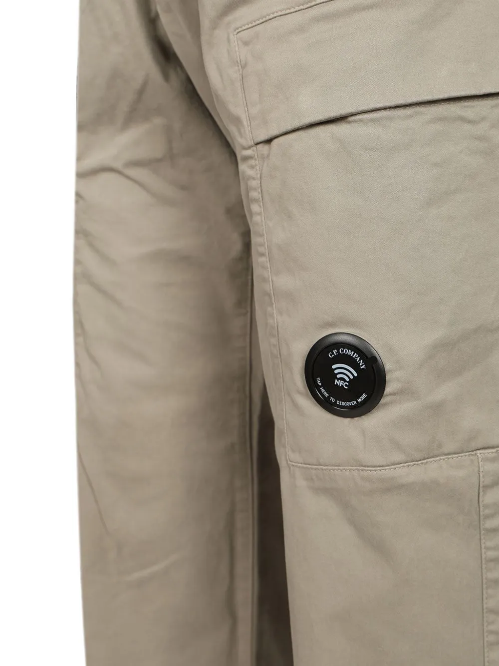 C.P. Company Cargo broek met Lens-detail Beige