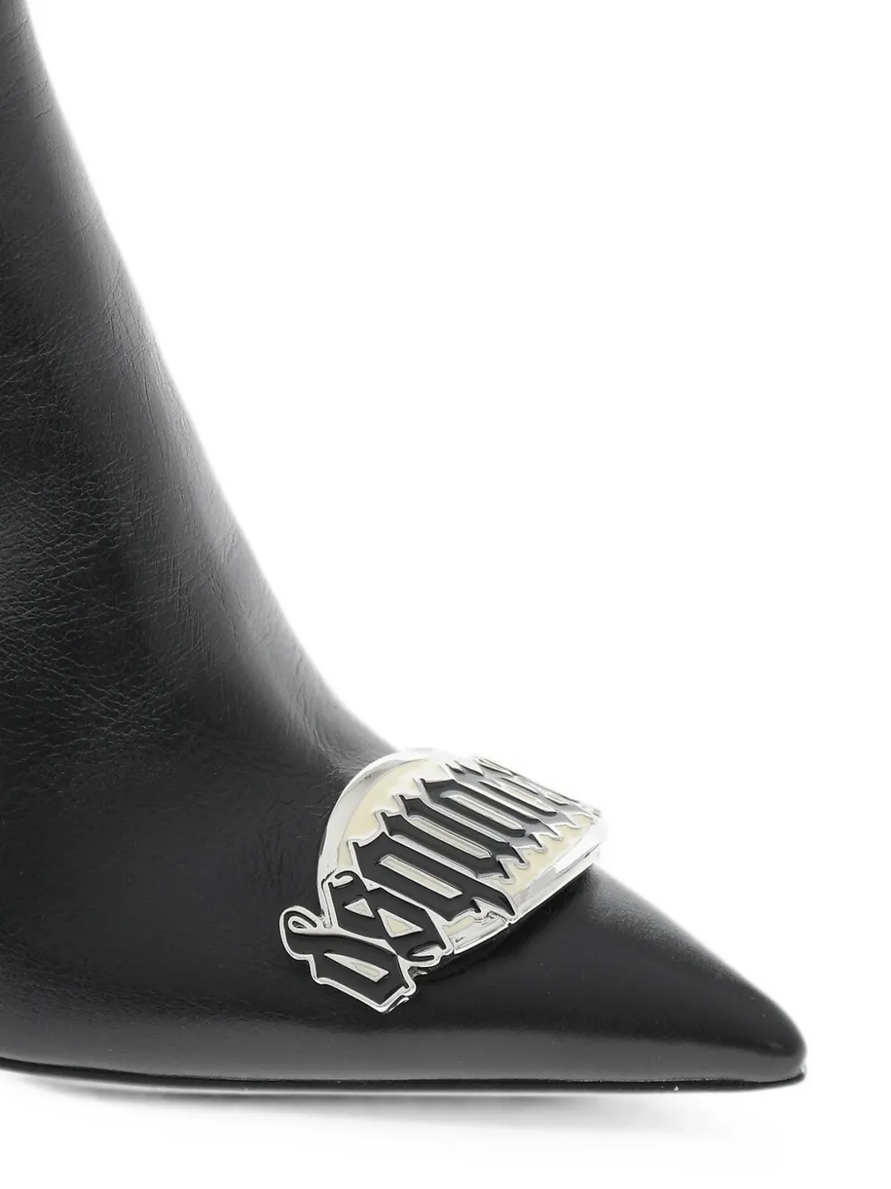 DSQUARED2 Gothic logo-plaque ankle boots Zwart