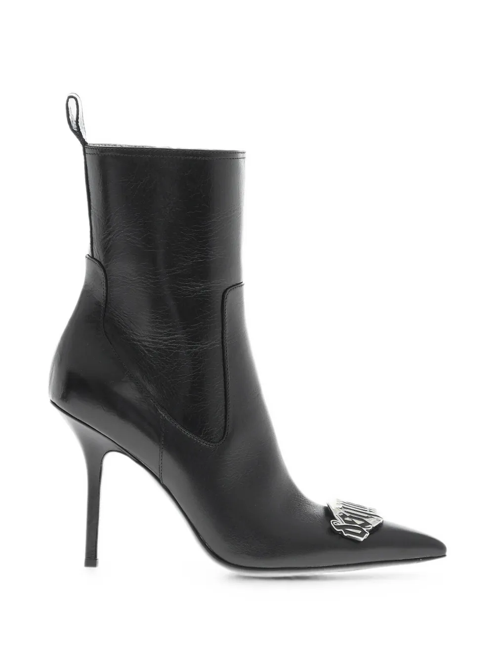 DSQUARED2 Gothic logo-plaque ankle boots Zwart