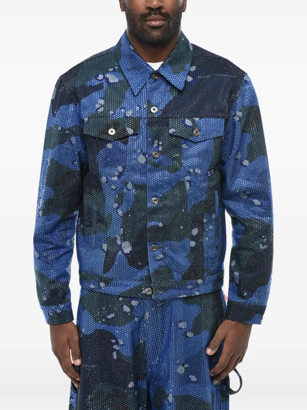 Off-White Evening camouflage-print crystal-embellished denim jacket - Blau