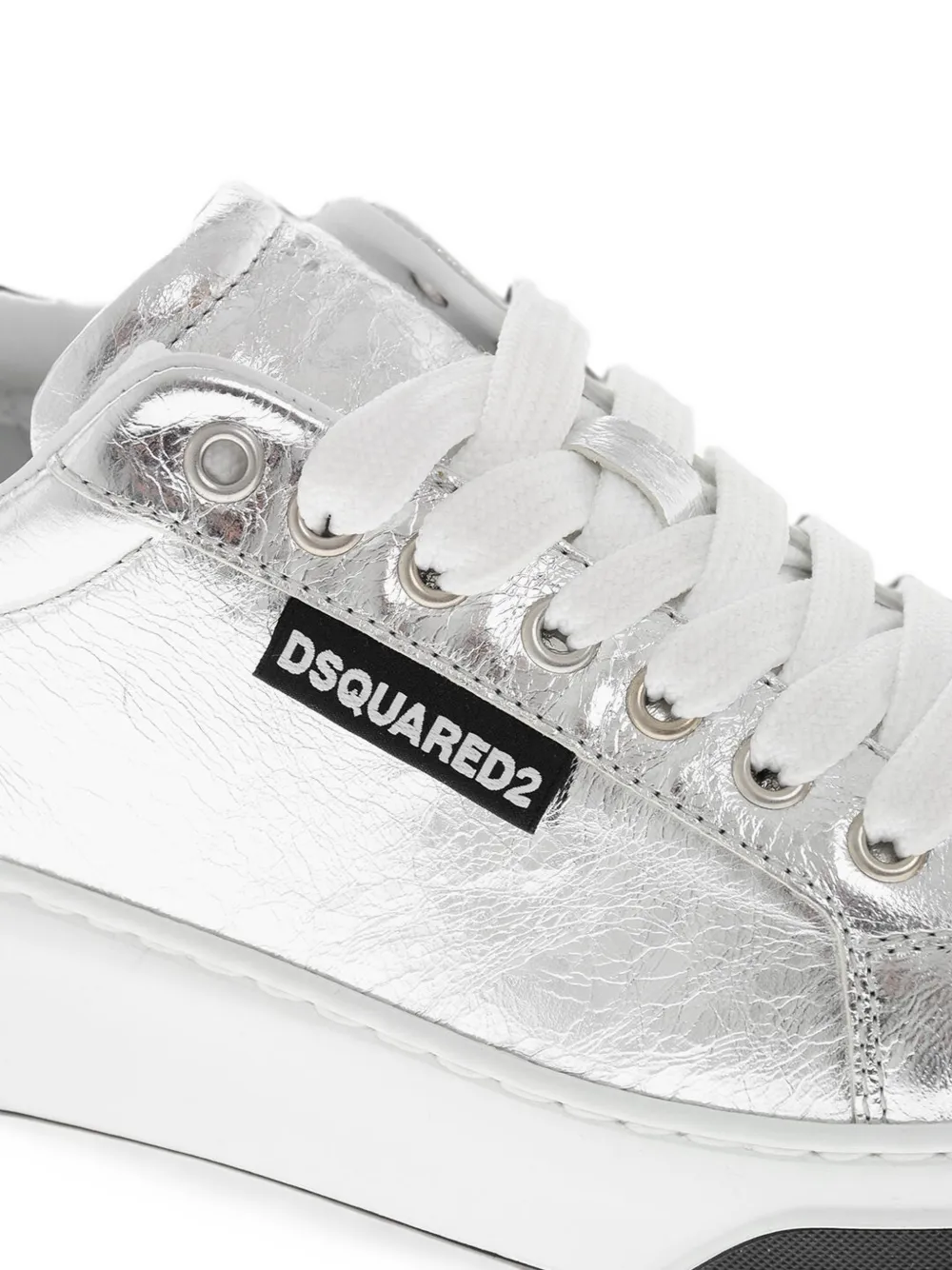 DSQUARED2 metallic textured leather sneakers Zilver