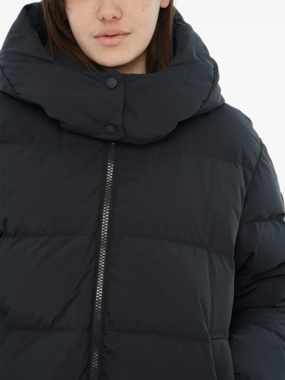 Woolrich quilted hooded jacket Zwart