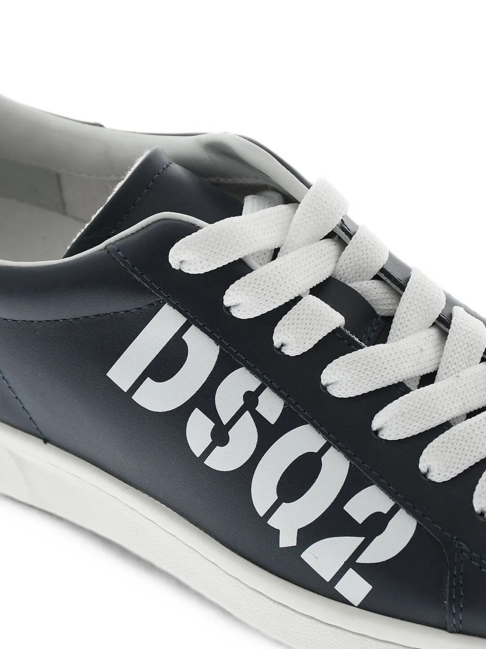 DSQUARED2 Boxer logo-print sneakers Blauw