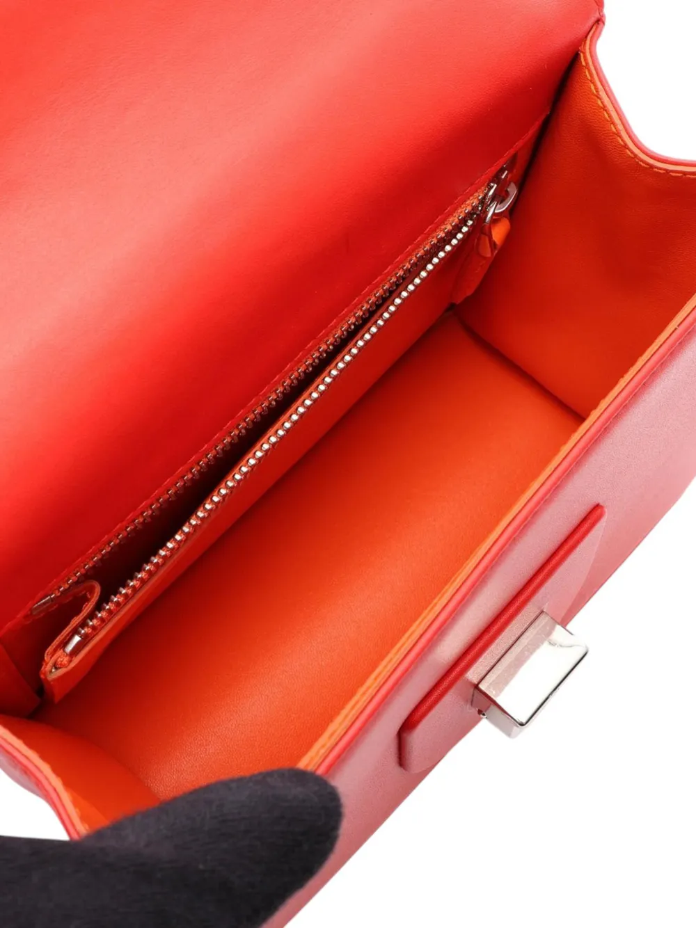 Dior Pre-owned 20th Century Leather Diorama Club Flap Shoulder Bag in Red, view 4