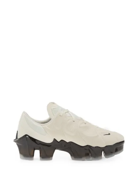 Nike 스우시 로고 패널 스니커즈