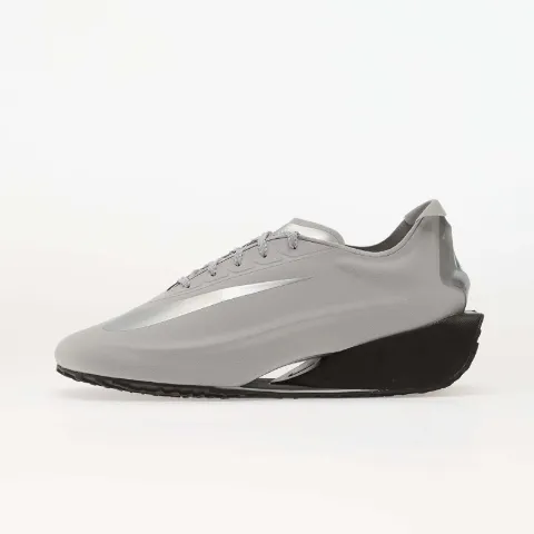 Nike First Sight sneakers