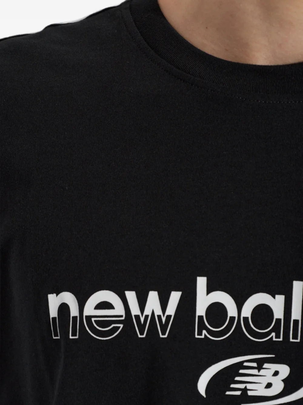 New Balance logo-print T-shirt Zwart
