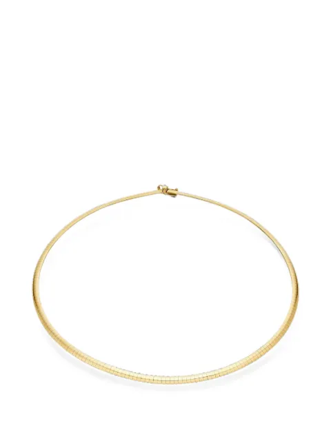 Van pendent necklace