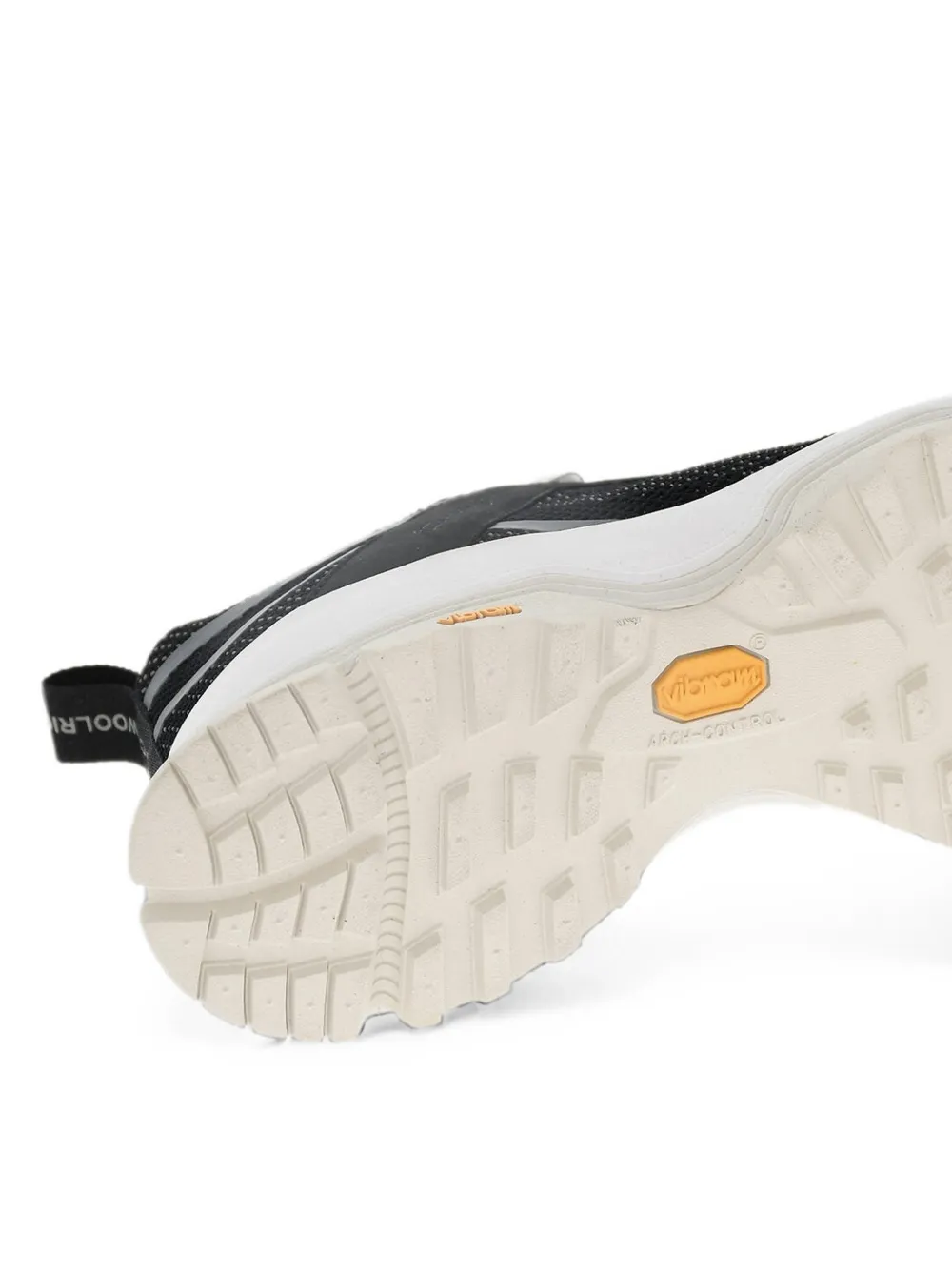 Woolrich perforated suede-trim sneakers Zwart