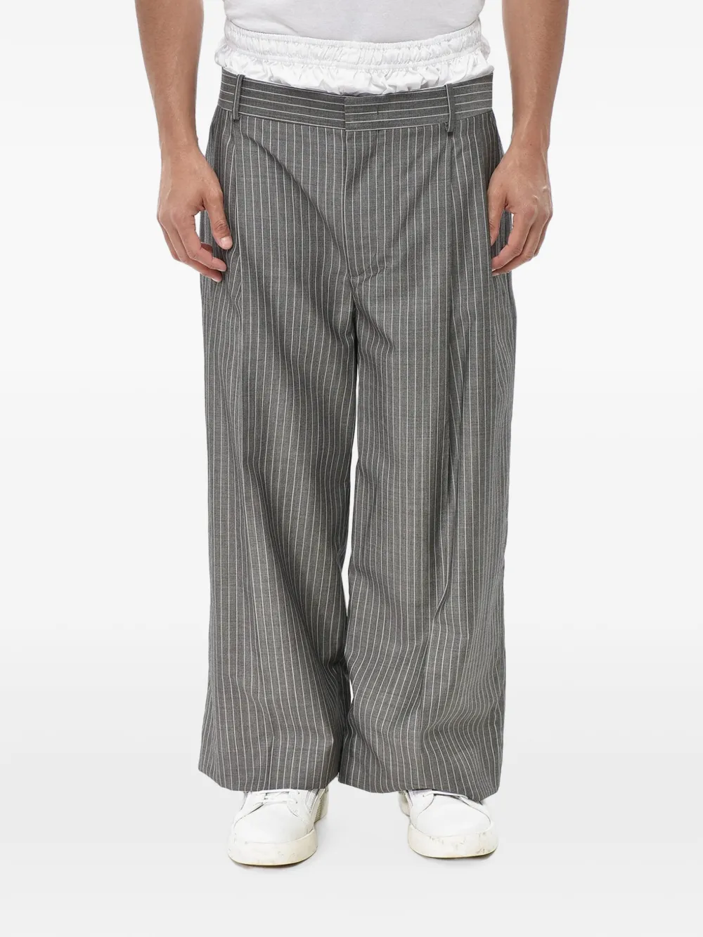 Hed Mayner Pinstriped Pleated Trousers In 灰色