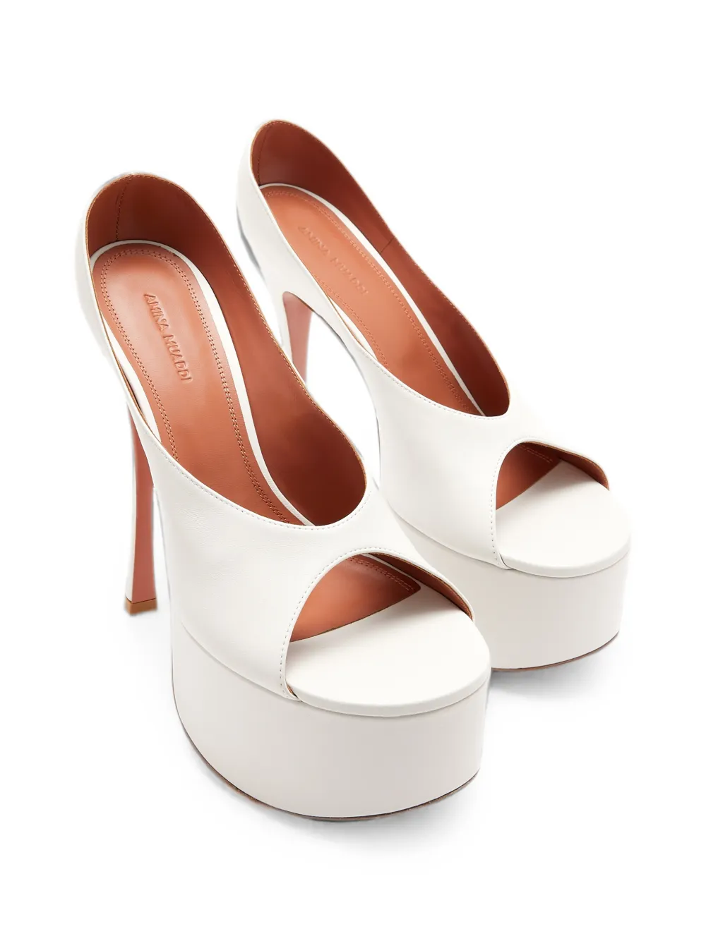 Amina Muaddi Anok 155 plateau slippers Wit