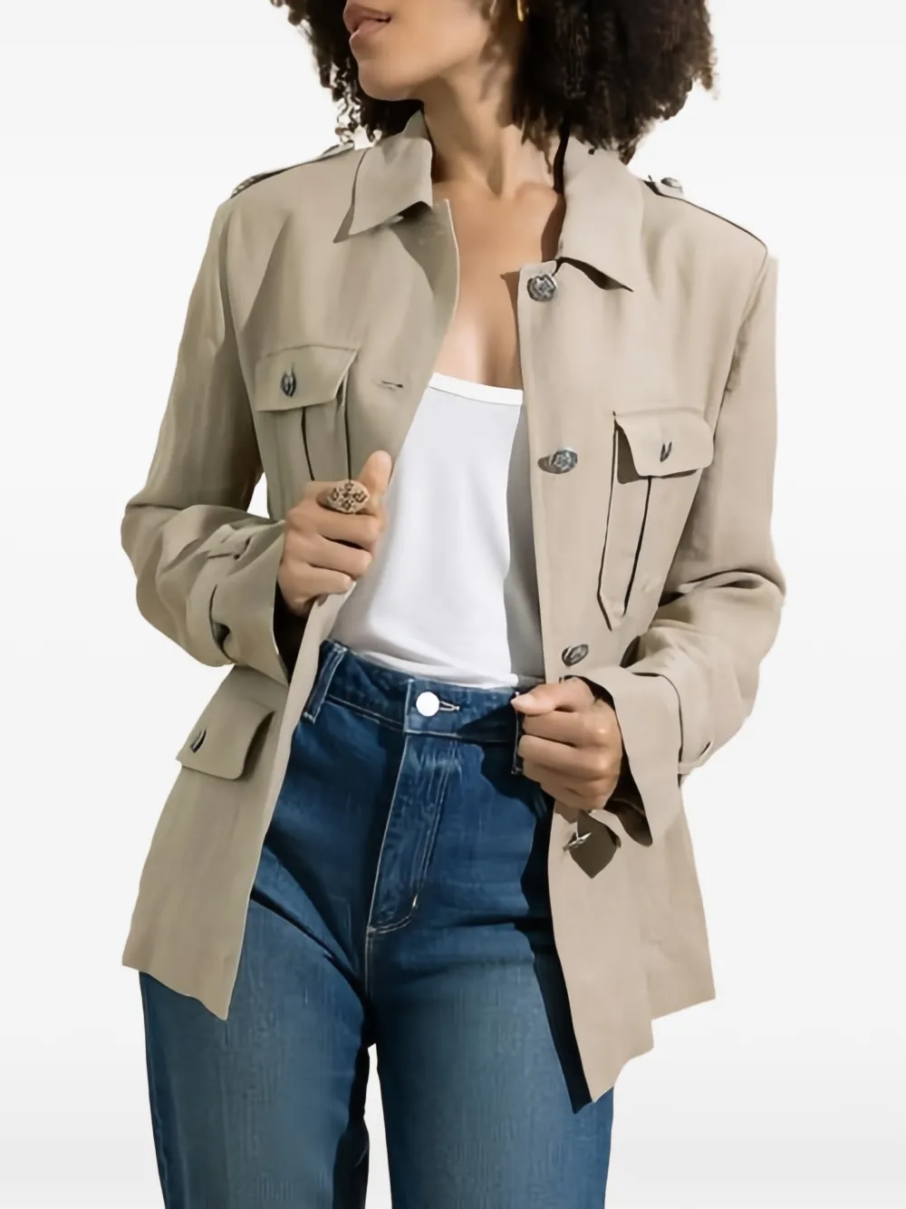 Antonelli Eve jack met knopen Beige
