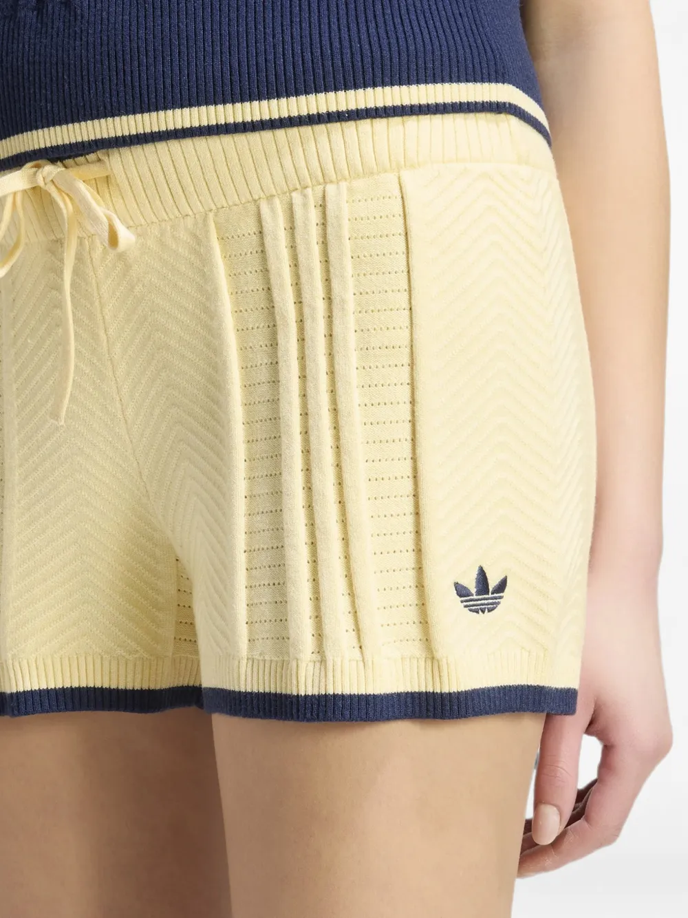 adidas chevron-knit drawstring shorts Beige