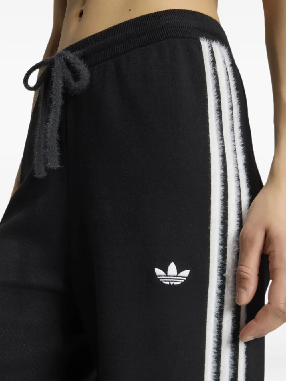 adidas Firebird logo-embroidered side-stripe track pants Zwart