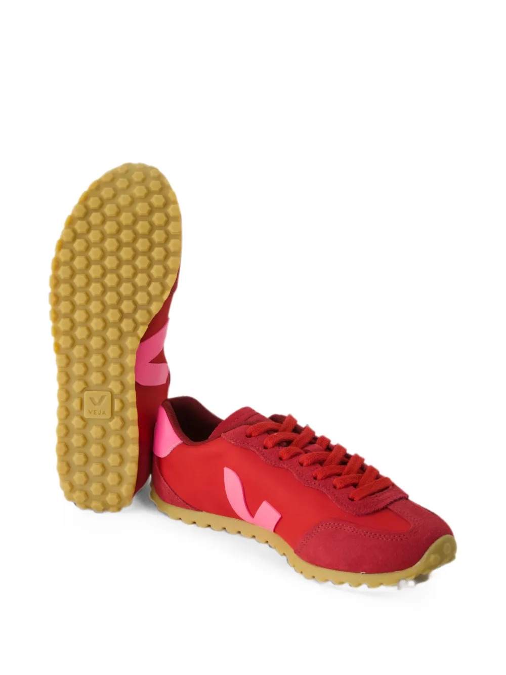 VEJA GT suede-panelled logo-patch sneakers Rood