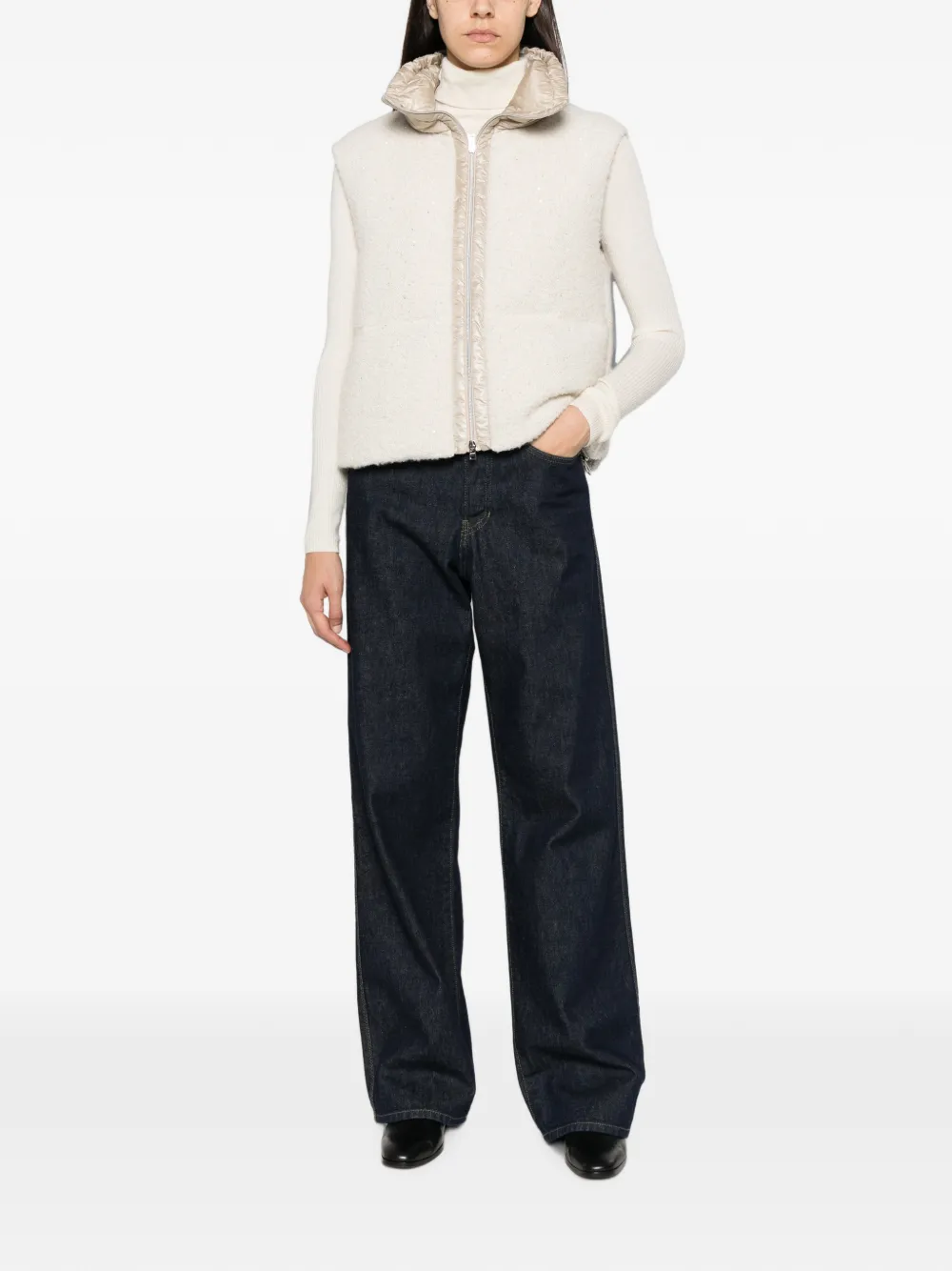 Herno Bodywarmer met trechterhals en pailletten Beige