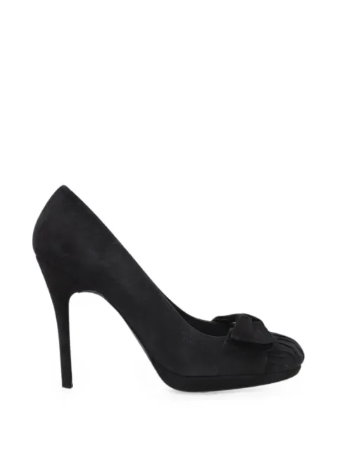 Stuart Weitzman bow-detail suede pumps