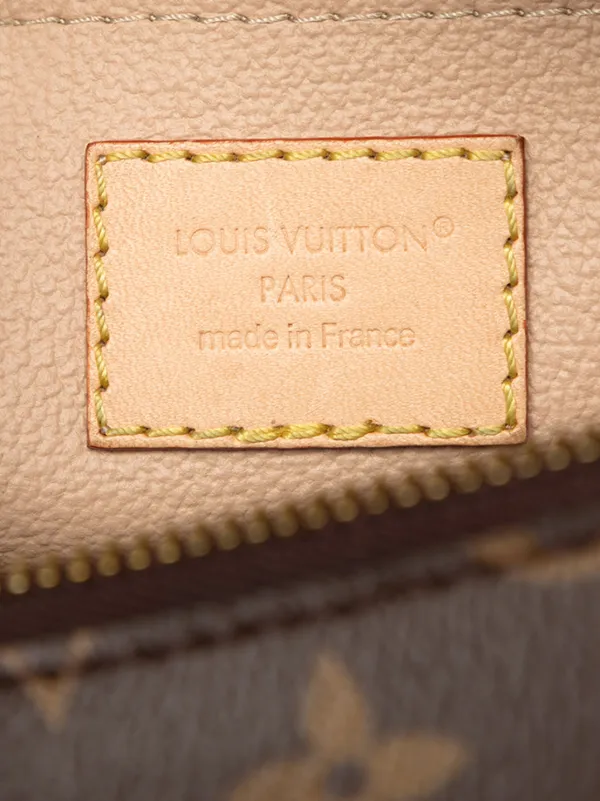 Louis Vuitton Pre-Owned 2019-2026 Monogram Locker Dopp Kit Clutch