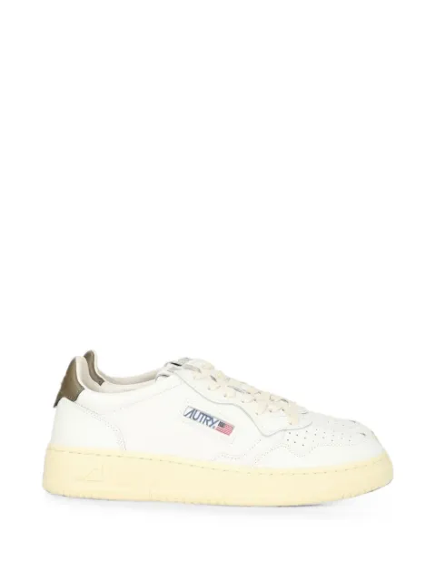 Autry Medalist low sneakers in white and chocolate leather