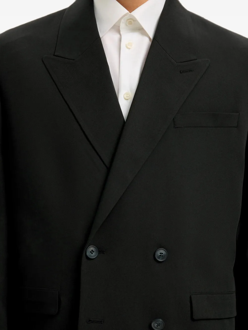 DOUBLE-BREASTED DINNER JACKET