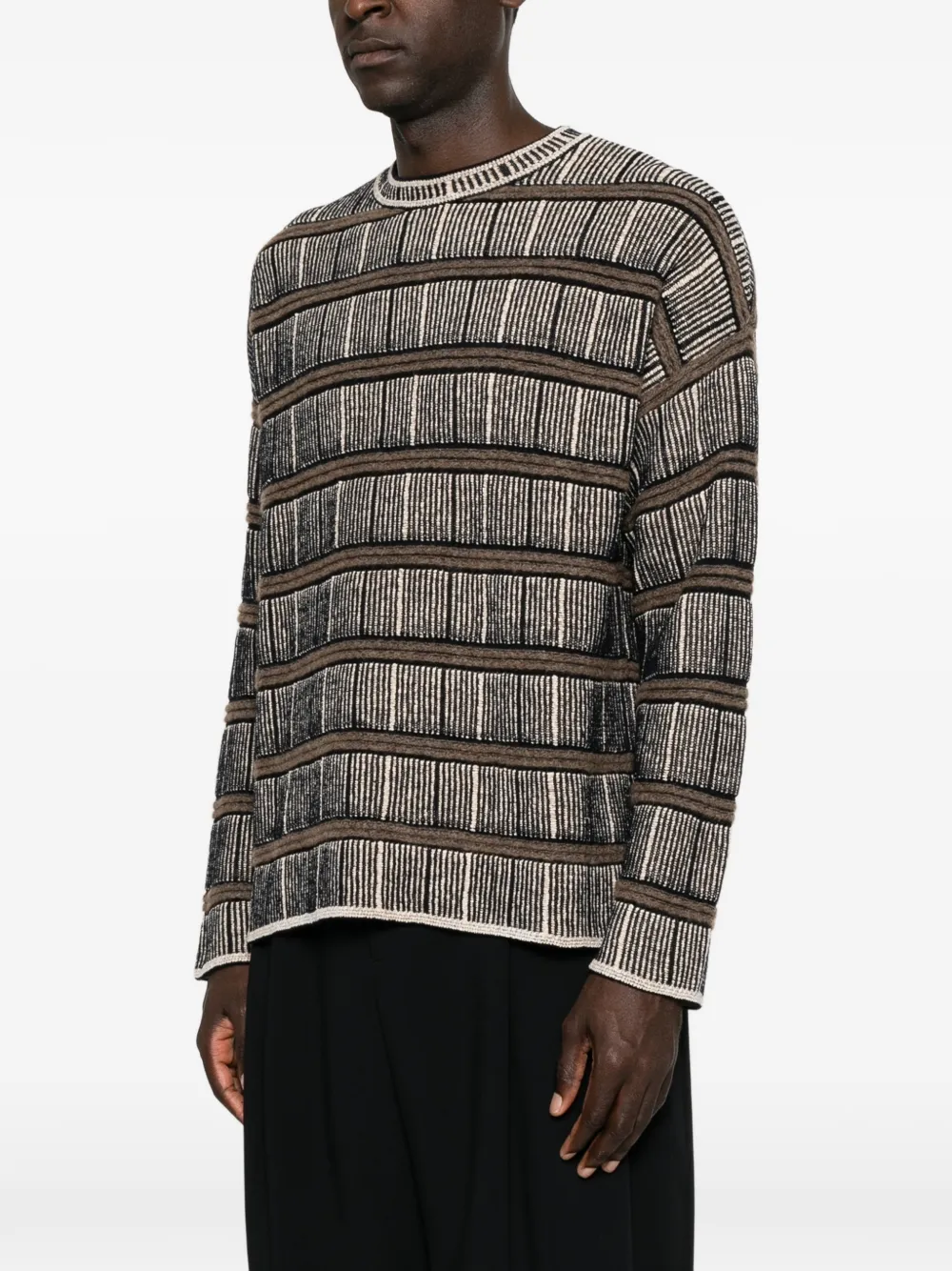 Giorgio Armani Gestreepte gebreide trui met jacquard Beige