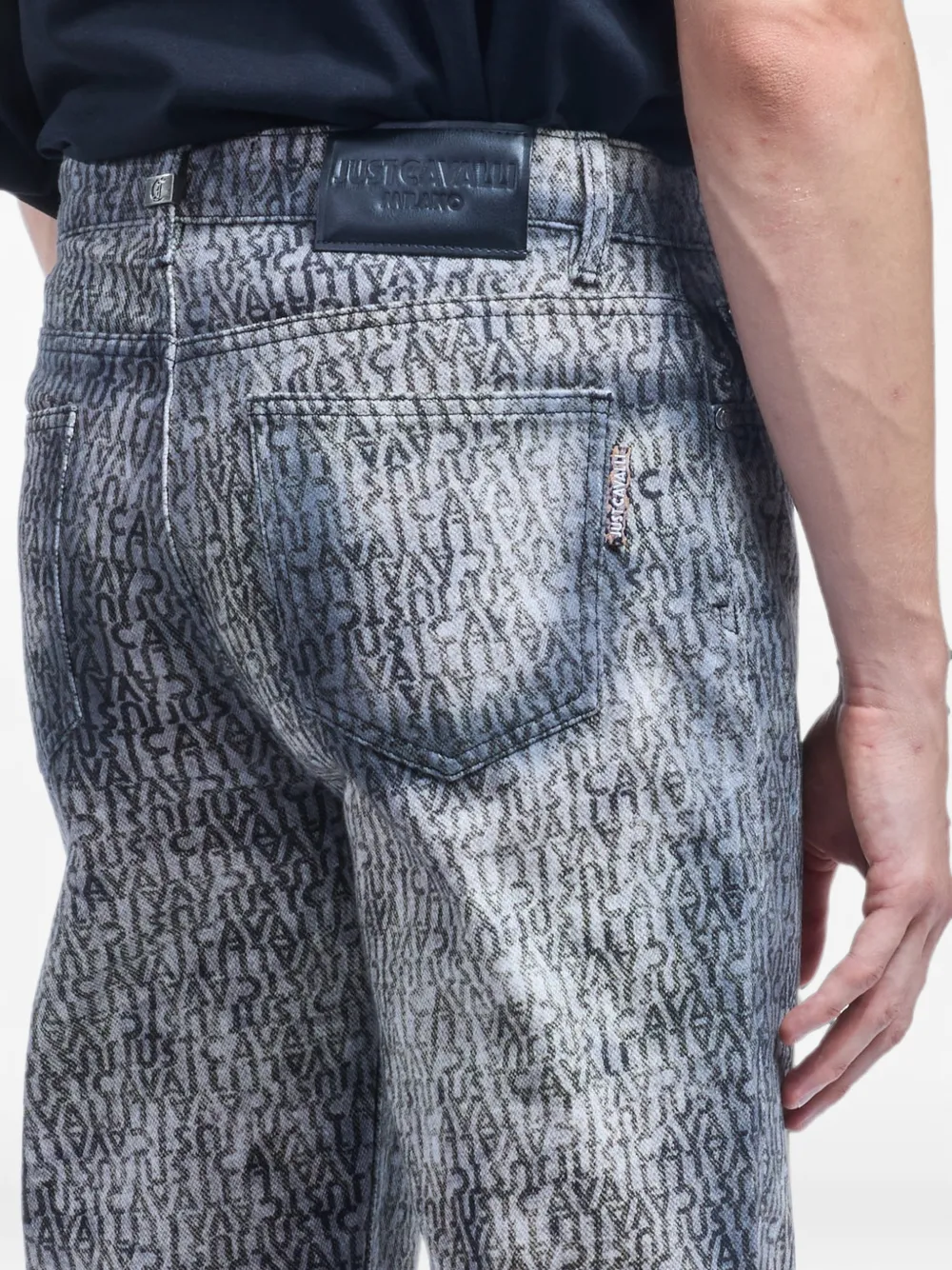 Just Cavalli Jeans met verwassen effect en logo-print Blauw