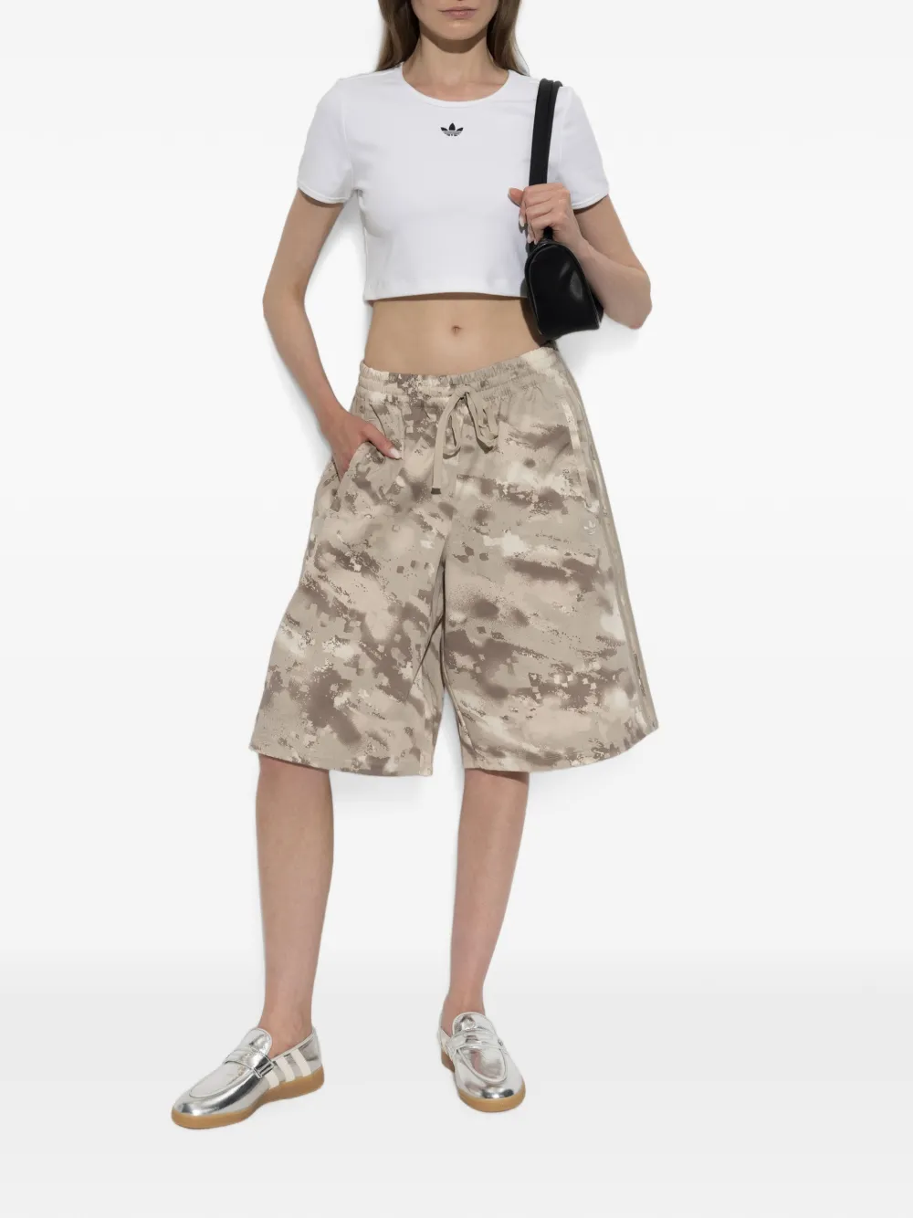 adidas abstract-print logo-embroidered shorts Beige