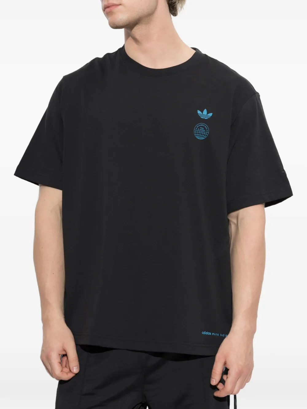 adidas x Bad Bunny Lisba logo-print cotton T-shirt Zwart