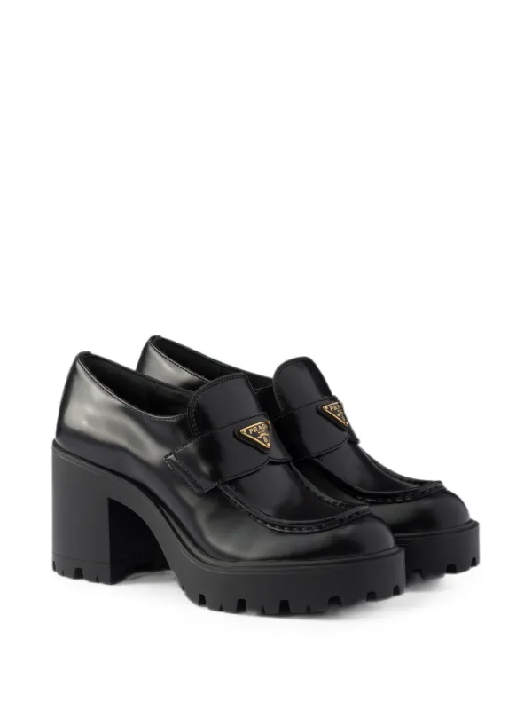 Prada レザーローファー | ブラック | FARFETCH JP