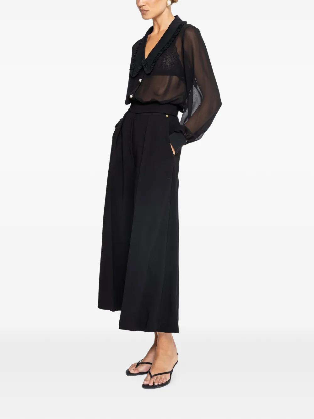 NISSA Chiffon blouse met pareldetail Zwart