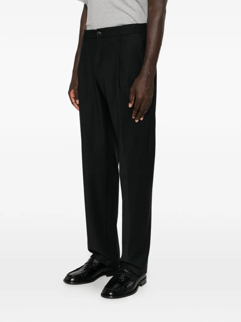 White Sand Sammy pleated straight-leg trousers Zwart