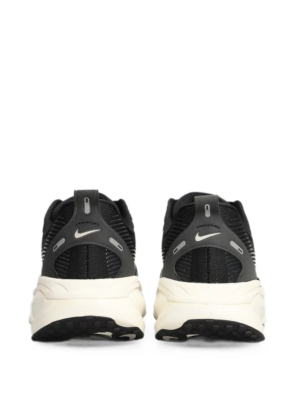 Nike Vomero 18 sneakers Zwart