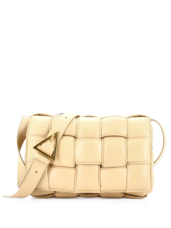 ボッテガヴェネタ マキシイントレチャート　パデットカセット　ショルダーバッグ Bottega Veneta Pre-Owned カセット パデッド マキシ イントレチャート
