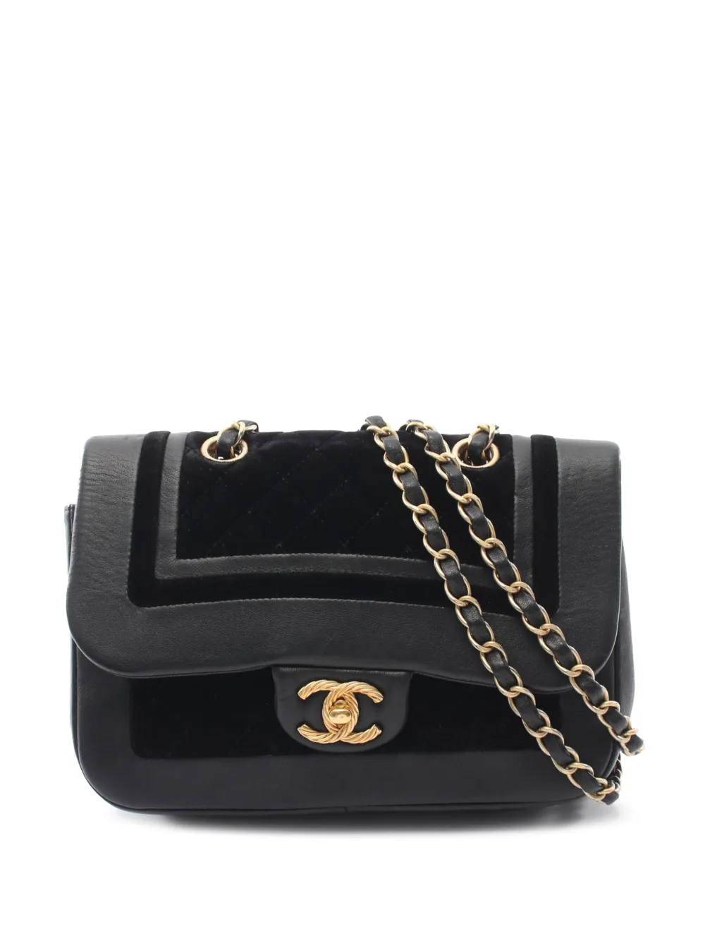 CHANEL Pre-Owned 2017-2018 Paris Cosmopolite Small Textured Lambskin and Velvet Flap shoulder bag - Black