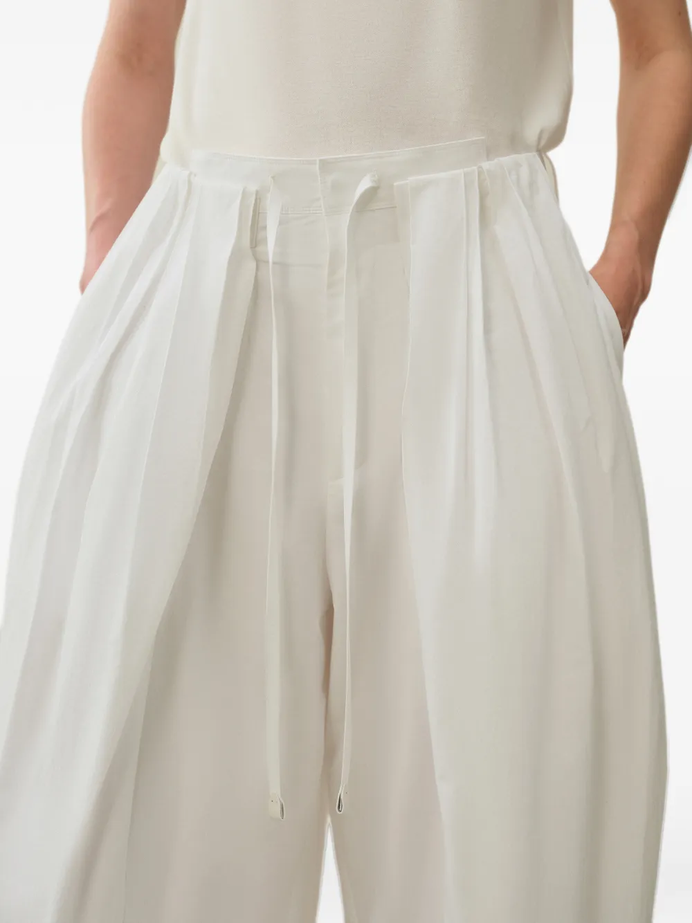 LESS Broek met wijde pijpen Wit