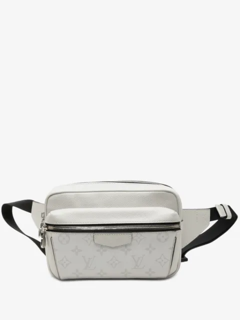 Louis Vuitton Pre-Owned sac banane monogrammée Outdoor Bumbag en cuir Taigarama (2021)