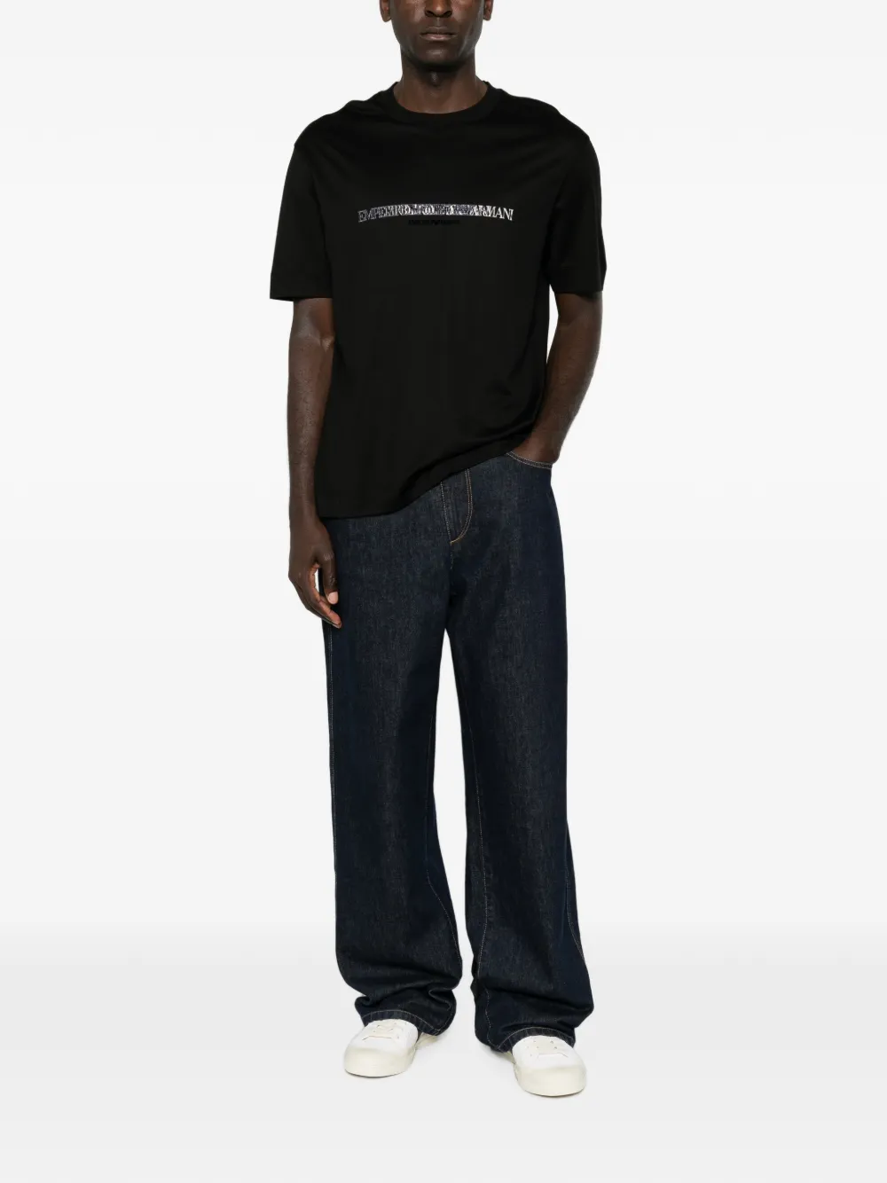 Emporio Armani T-shirt met logoprint Zwart