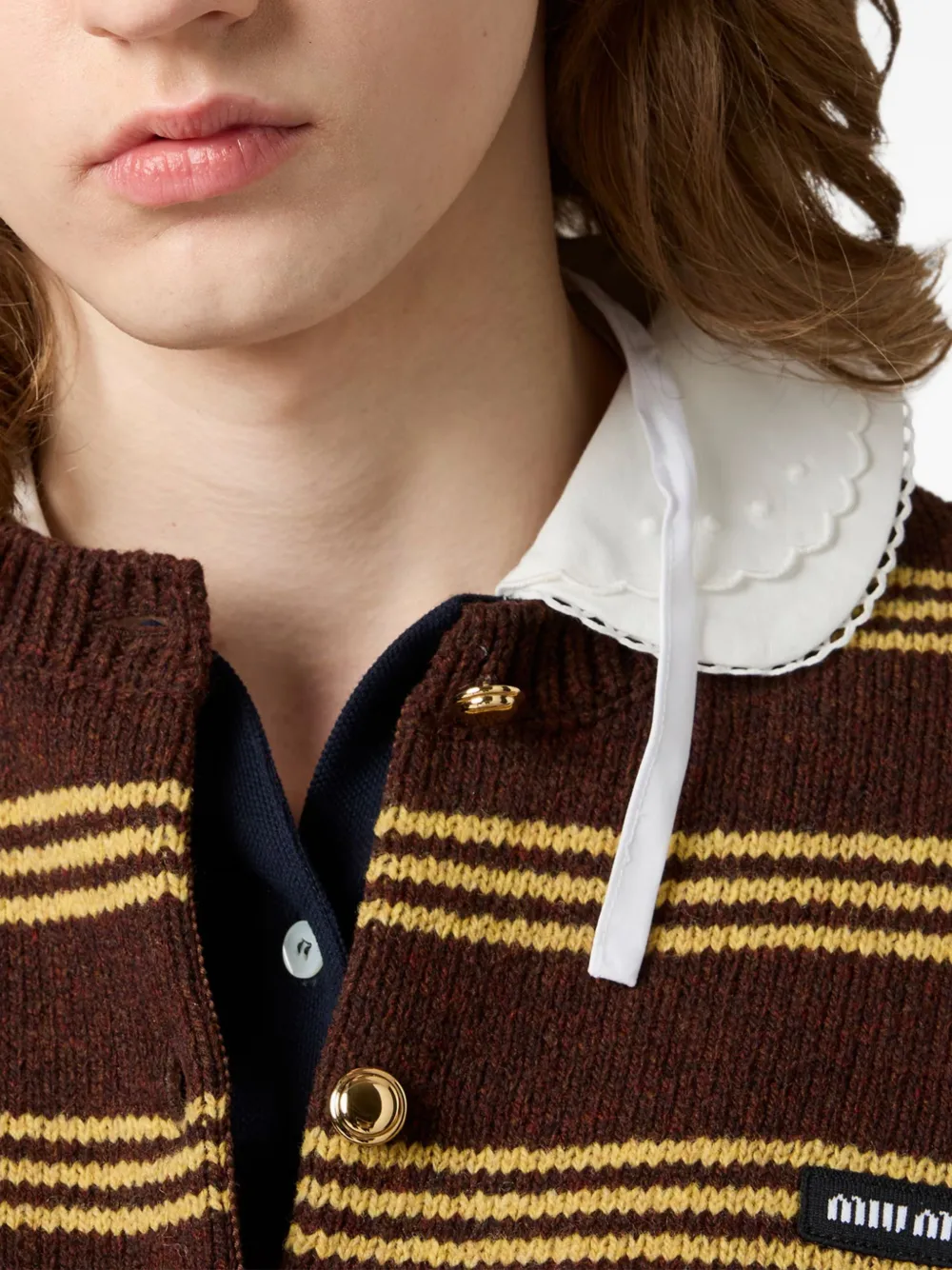 Miu Vest met horizontale streep en knopen Bruin