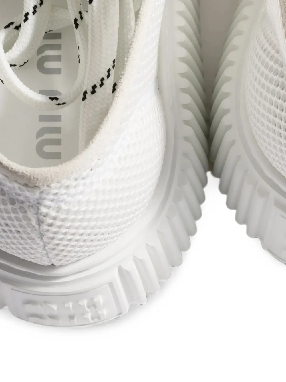 Miu wavy-upper lace-up sneakers Wit